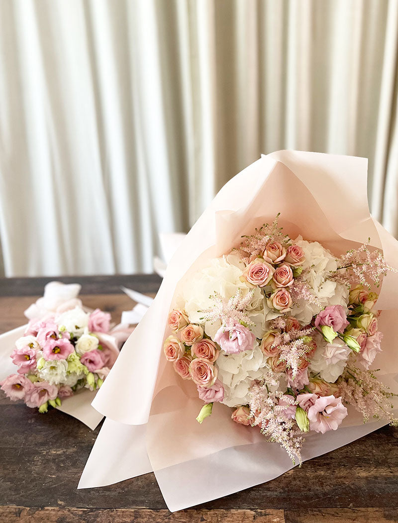 Matching bouquets
