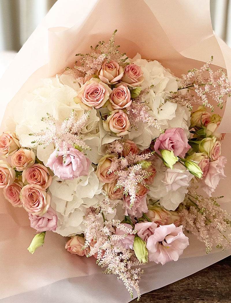 Matching bouquets