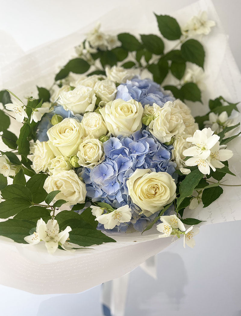Buket AZURE