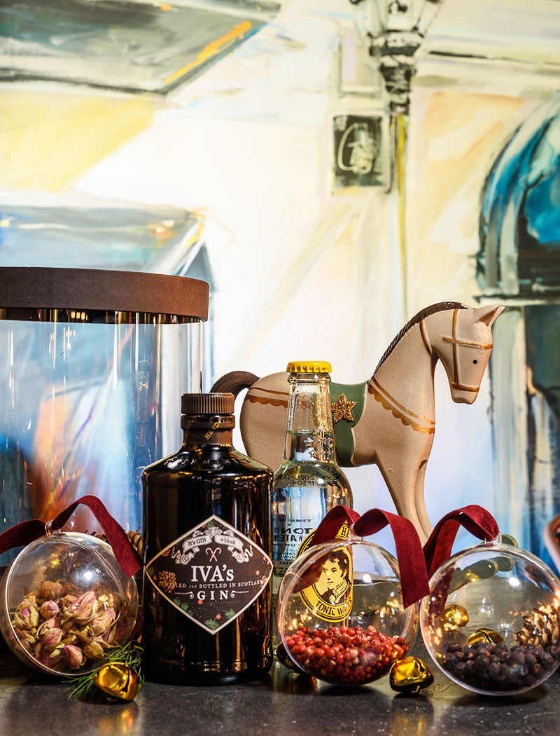 CHRISTMAS GIN BOX