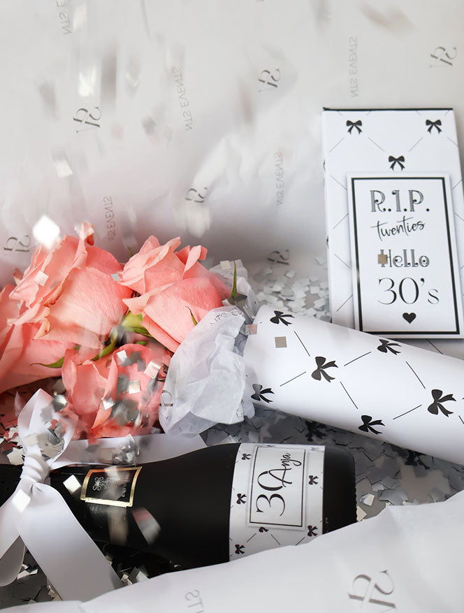 DANGEROUSLY KJUT BOX B&W