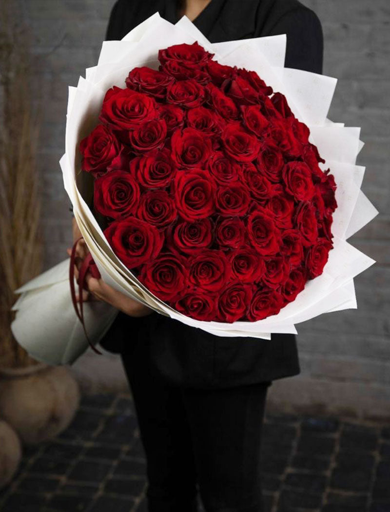 BOUQUET RED ROSSES